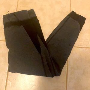 Lululemon Athletica Panta